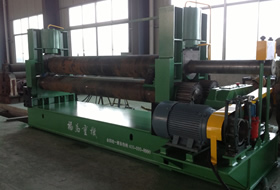 液压对称式卷板机