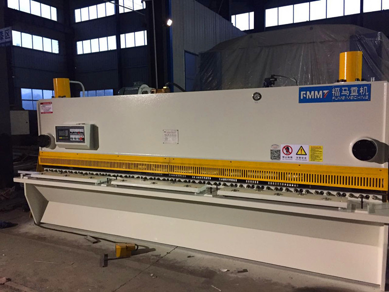 液压闸式剪板机QC11Y-6X40000