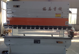 WC67Y系列三缸液压板料折弯机