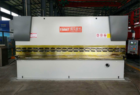 液压板料折弯机WC67Y-100T/4000