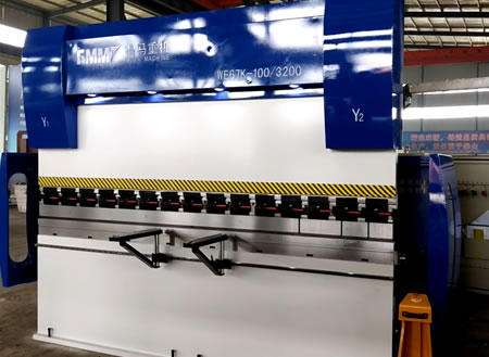 电液伺服WE67K-100T3200